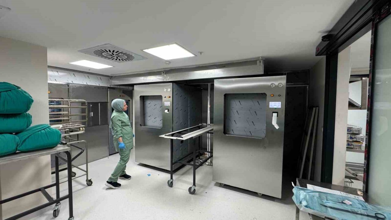 Gazi Yaşargil Eğitim Ve Araştırma Hastanesi’nde Sterilizasyon Birimi Yenilendi