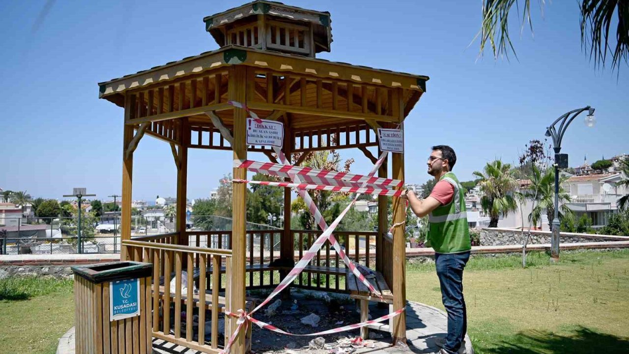 Kuşadası Belediyesi’nin Temizlik Çalışanlarından Çevreye Duyarlılık Çağrısı