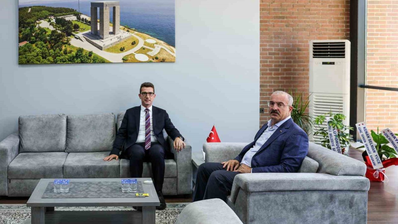 Çanakkale Valisi Toraman, Ezine Kaymakamı Kaptanoğlu İle Bir Araya Geldi