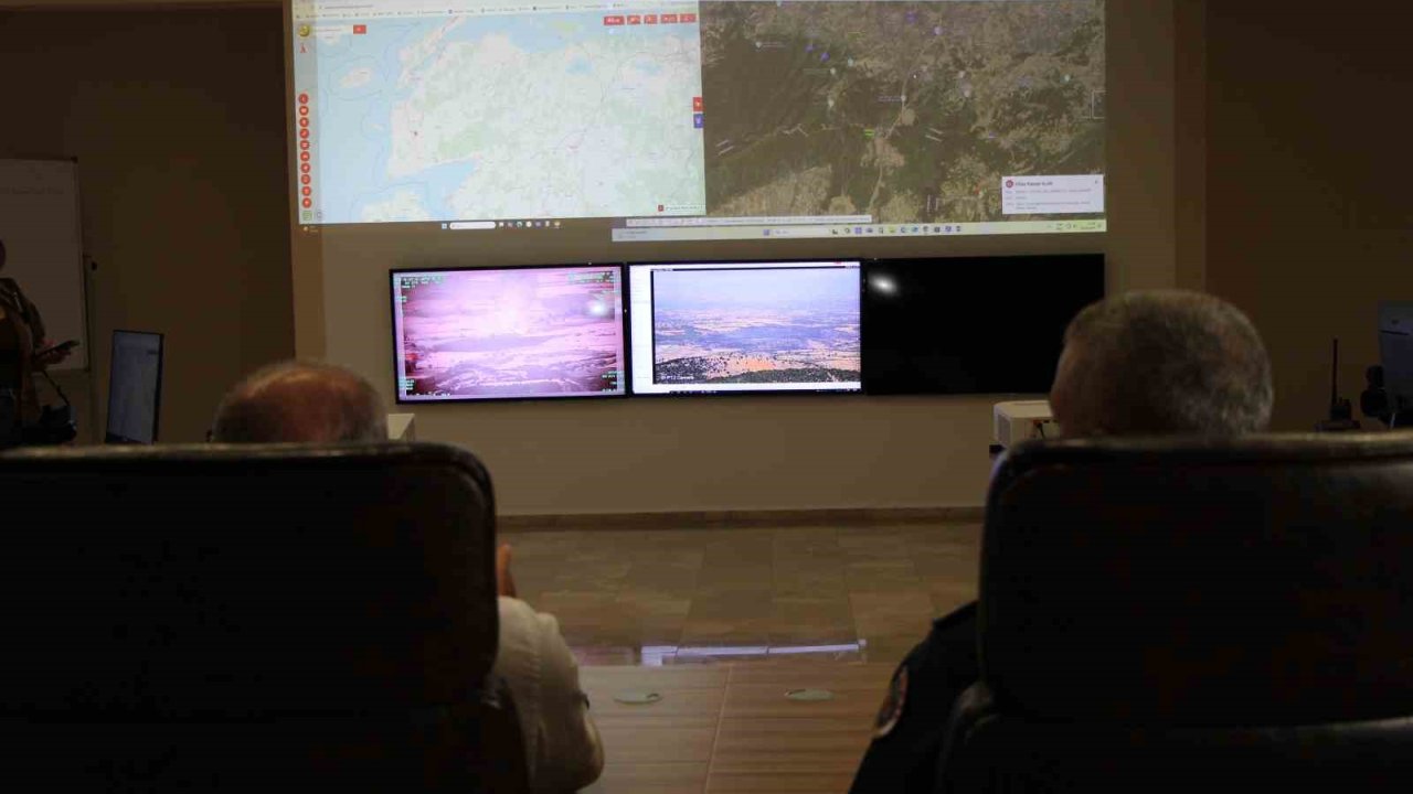 Çanakkale’de Yangın Harekat Koordinasyon Merkezi Yangınlarına Karşı Teyakkuzda