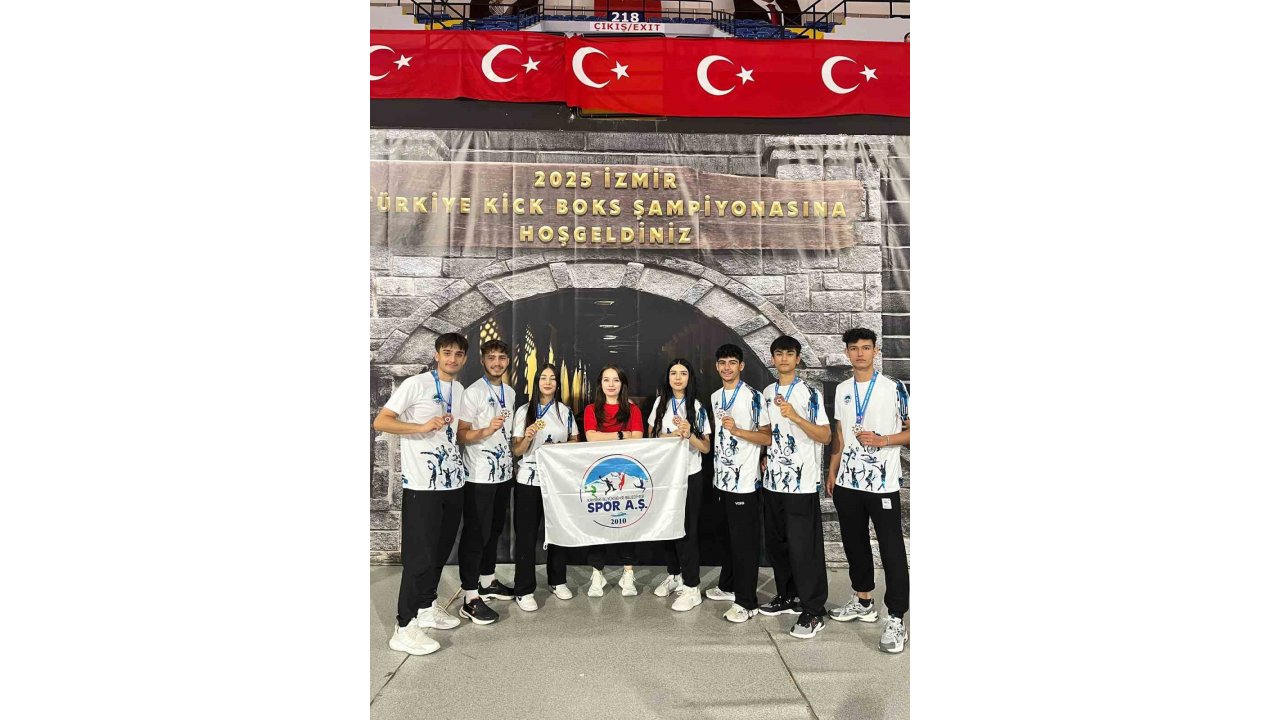 Kick Boks’ta Kayseri’ye 7 Madalya
