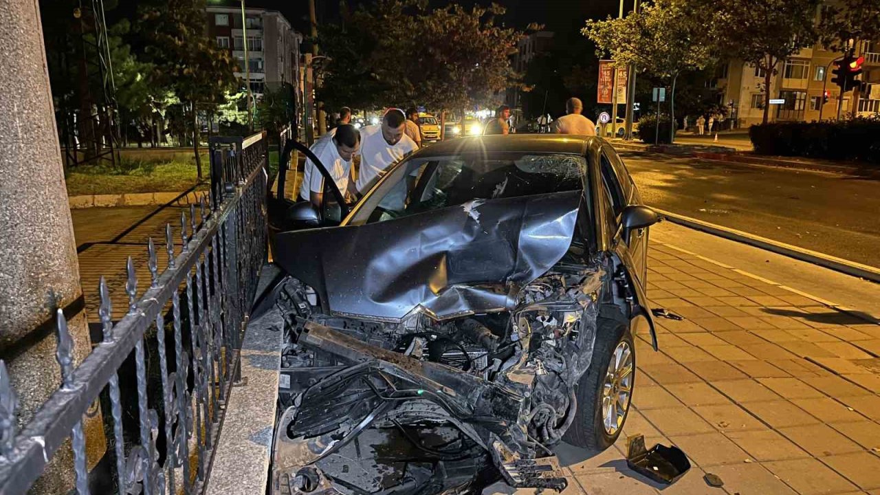 Çorlu’da Trafik Kazası: 1’i Ağır 3 Yaralı