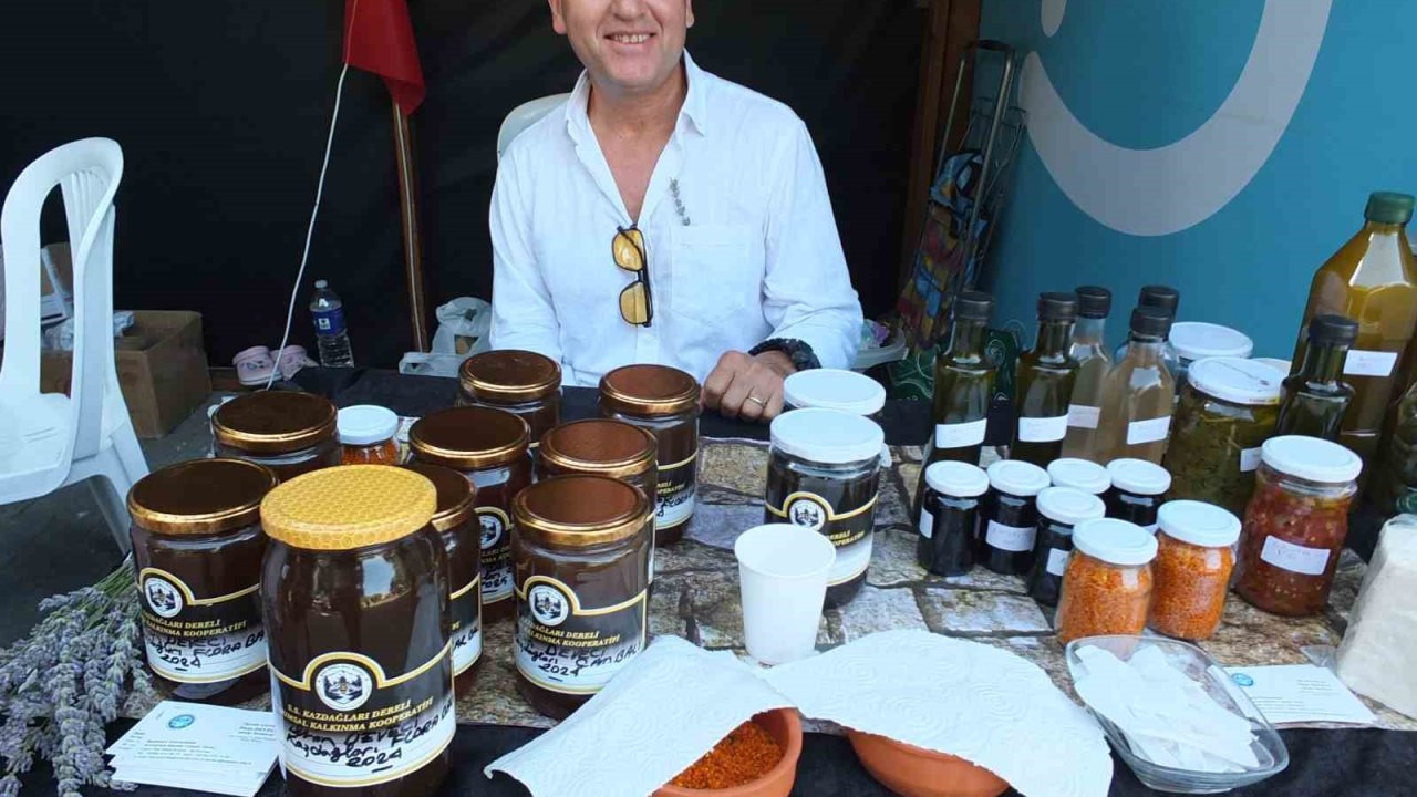 Edremit’ Te Bal Ormanı Projesi Arıcılığa Destek Olacak