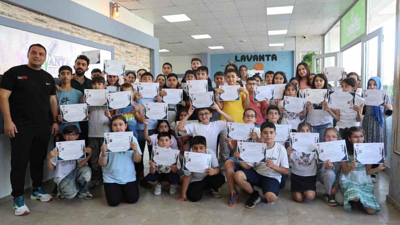 Gakgo Spor Kulübü’nde Başarı Gösteren 67 Sporcuya Sertifikaları Verildi