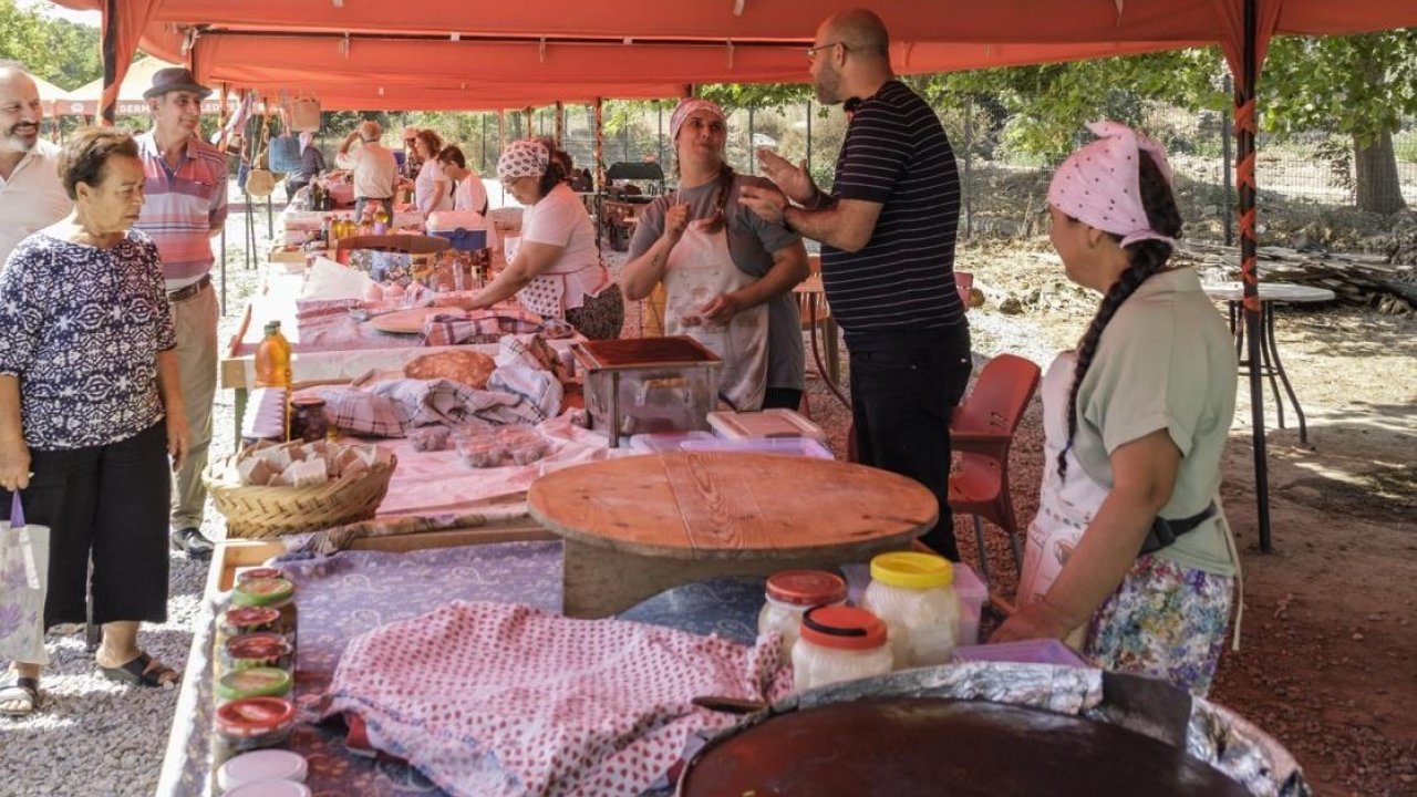 Yarışlar Kenti Magnesia’da Tarihi Köy Pazarı Hizmete Girdi