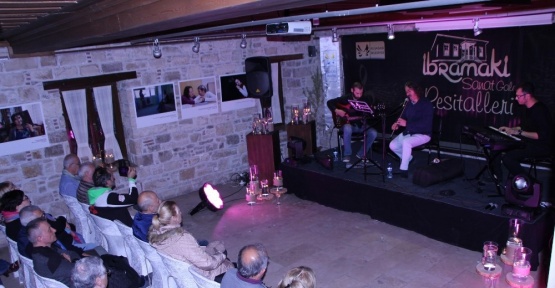 Kuşadası Belediyesi’nden “Tel-Nefes“ dinletisi