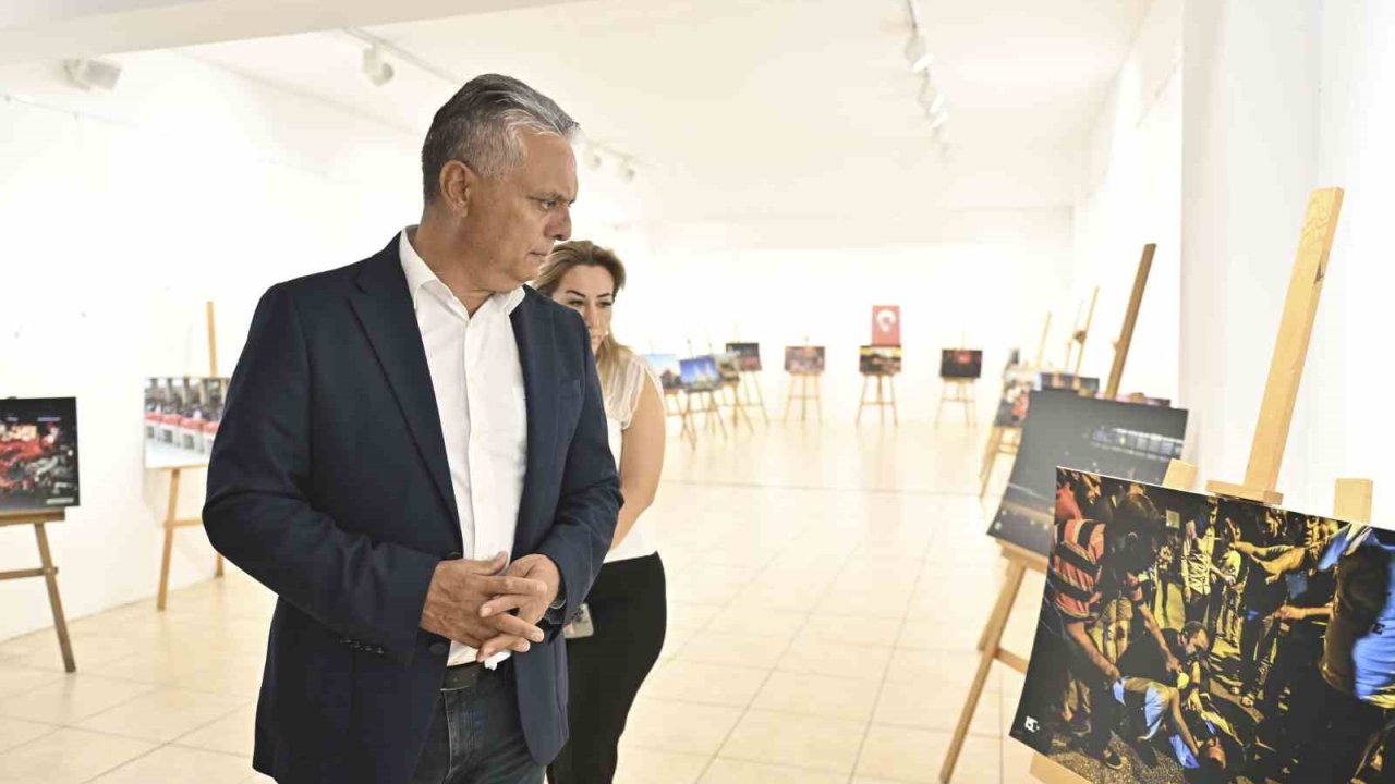 Muratpaşa’da 15 Temmuz Anısına Fotoğraf Sergisi