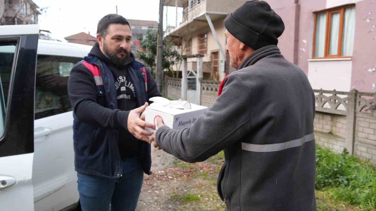 1638 Hastaya Öz Bakım, 600 Haneye Ev Temizliği Hizmeti