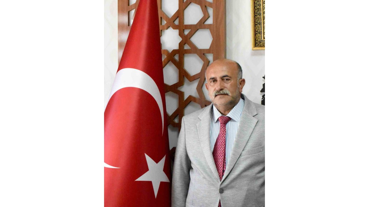 Şenkaya Belediye Başkanı Özcan’dan 15 Temmuz Mesajı;