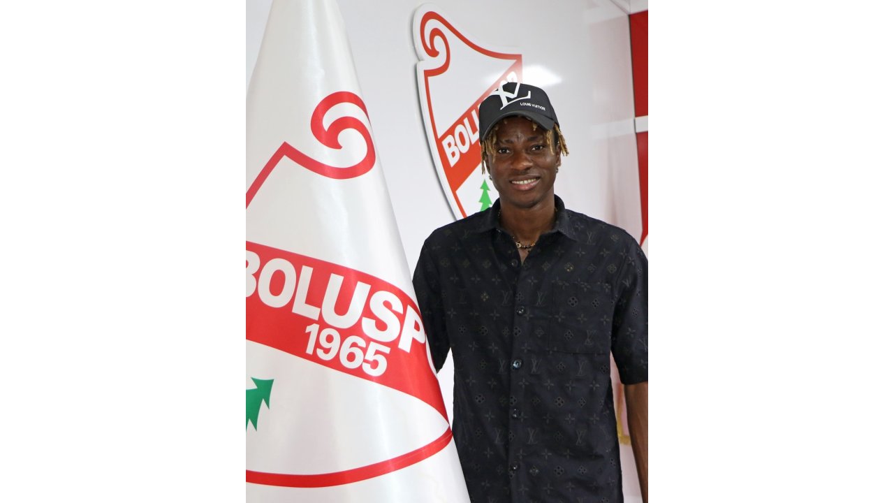Nijeryalı Futbolcu Rasheed Akanbi Boluspor’da