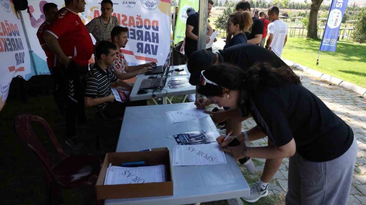 Büyükşehir, 15 Temmuz’un Unutulmaz Direnişini Koşarak Andı