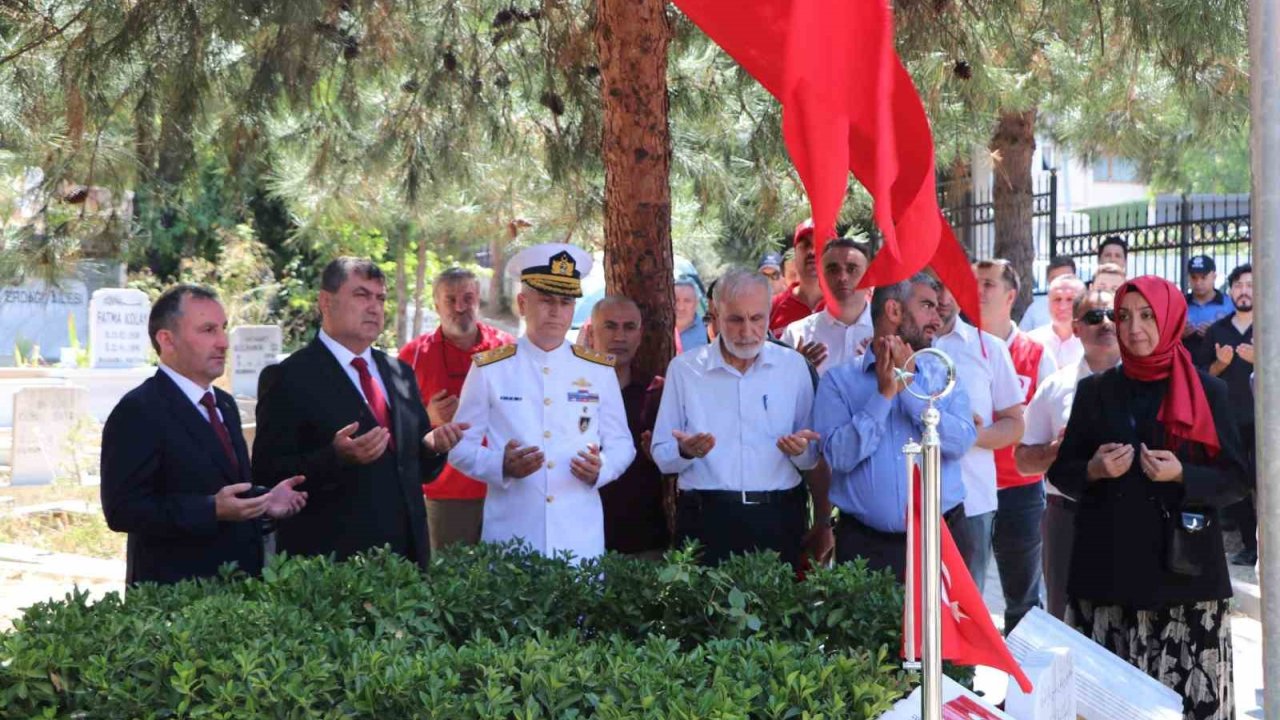 Sultanbeyli’de 15 Temmuz Şehitleri Dualarla Anıldı