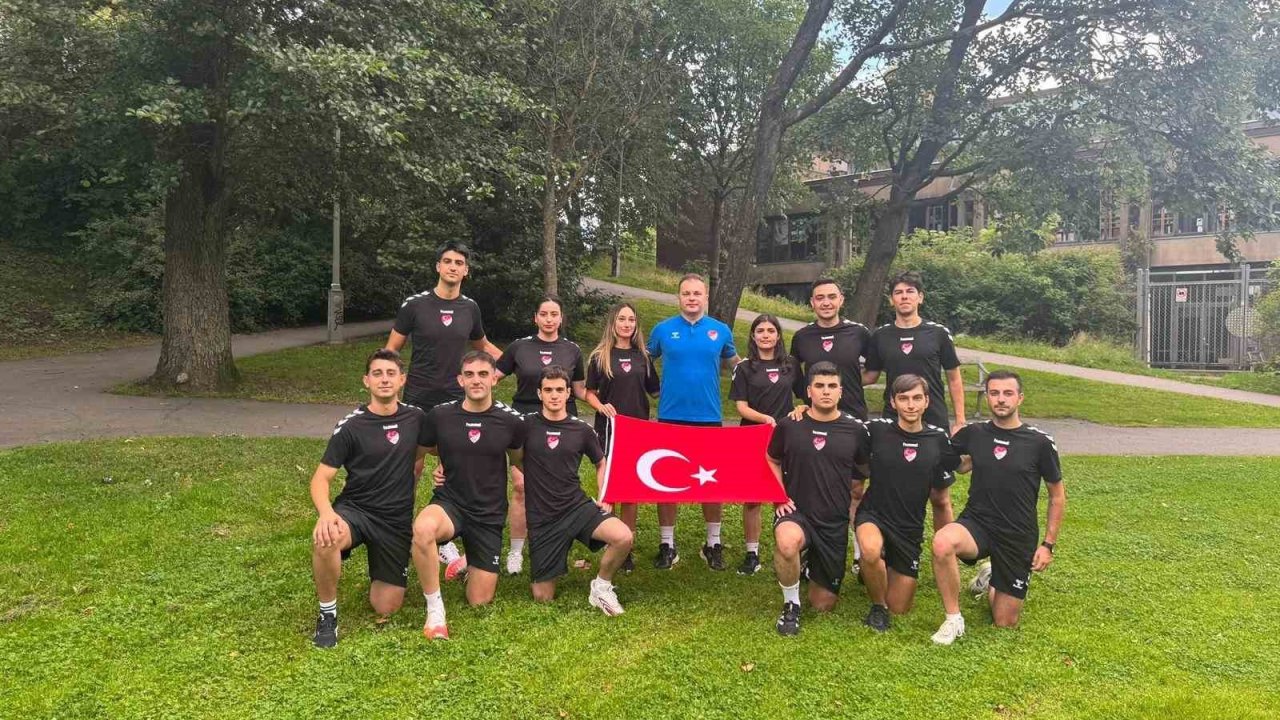 Genç Hakemler, Gothia Cup 2025’te Türkiye’yi Temsil Ediyor