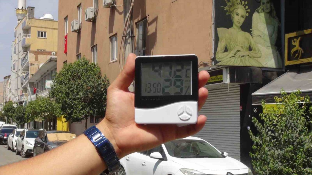 Cizre’de Termometre 47 Dereceyi Gösterdi