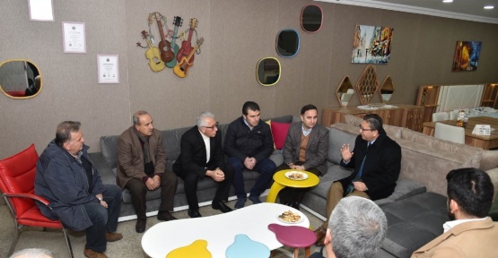 Başkan Tiryaki siteler esnafını ziyaret etti