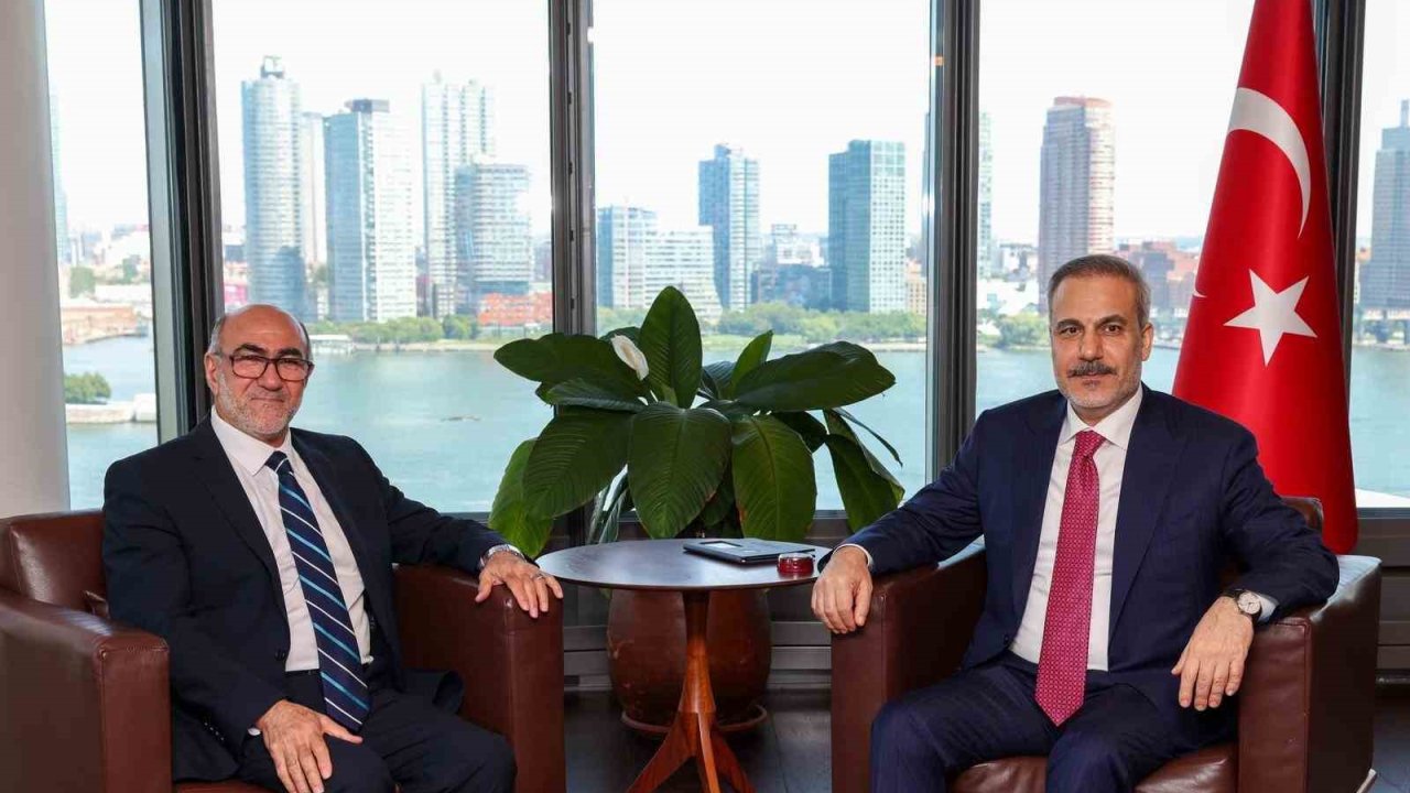 Dışişleri Bakanı Fidan, Abd Müslüman Kuruluşlar Konseyi Başkanı Cemal’i Kabul Etti