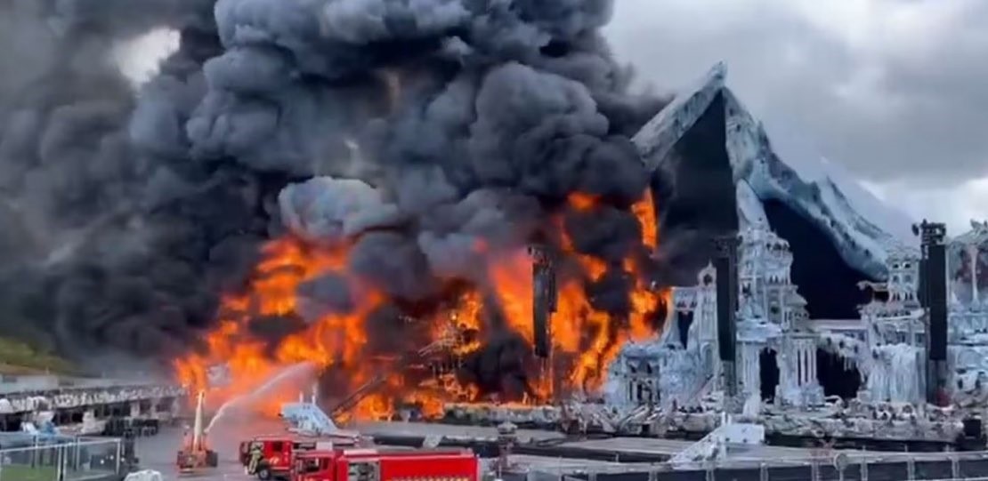 Belçika’daki Tomorrowland Müzik Festivali Öncesinde Yangın Paniği: Ana Sahne Küle Döndü