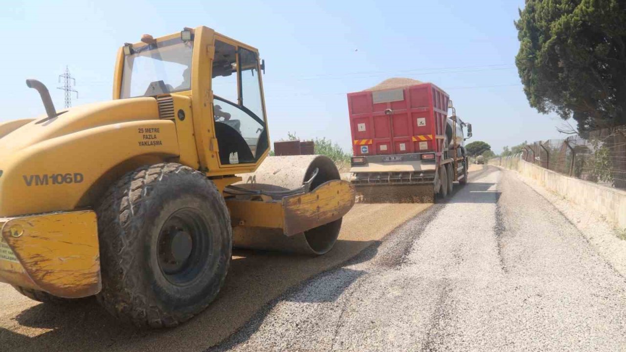 Turgutlu Belediyesi Fen İşleri Müdürlüğünden Eş Zamanlı Ve Yoğun Yol Mesaisi