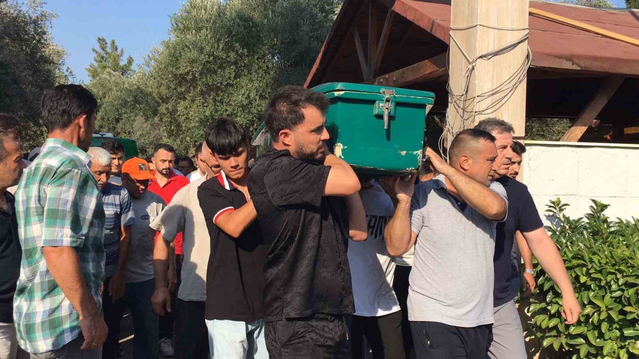 Sosyal Medya Fenomeni ’çello Mustafa’ Hayatını Kaybetti