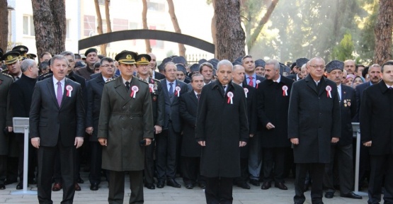 Manisa’da şehitleri anma töreni