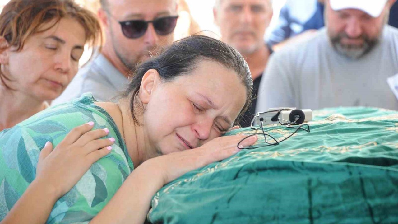 Zahir Dalgıç Son Yolculuğuna Uğurlandı