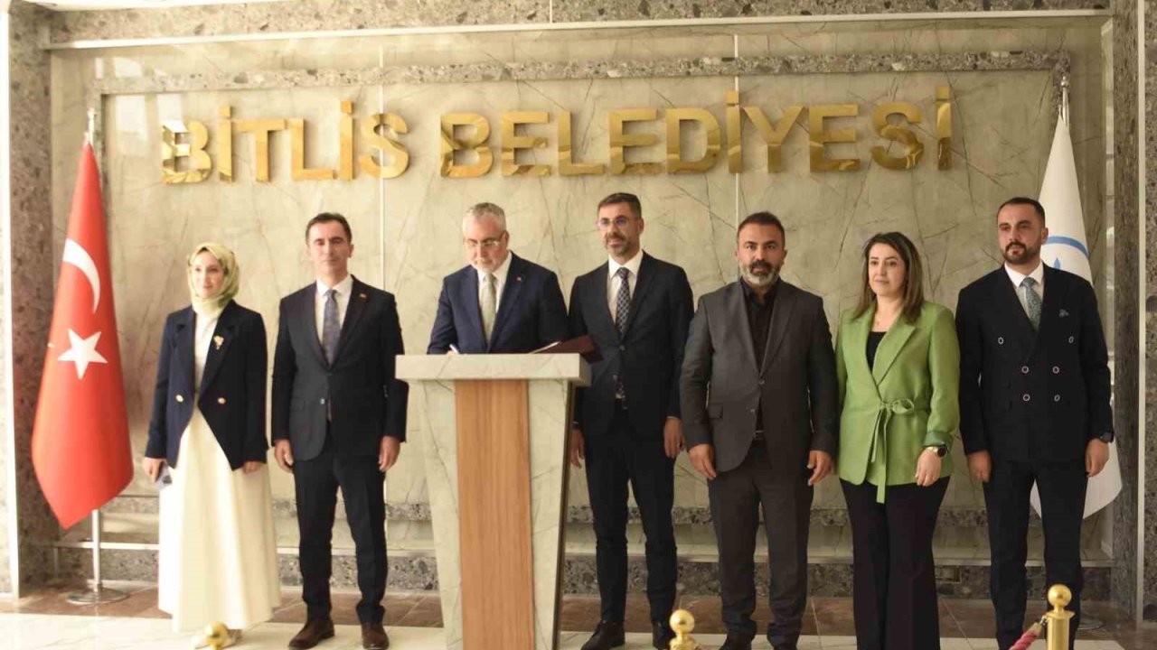 Çalışma Ve Sosyal Güvenlik Bakanı Işıkhan Bitlis’te