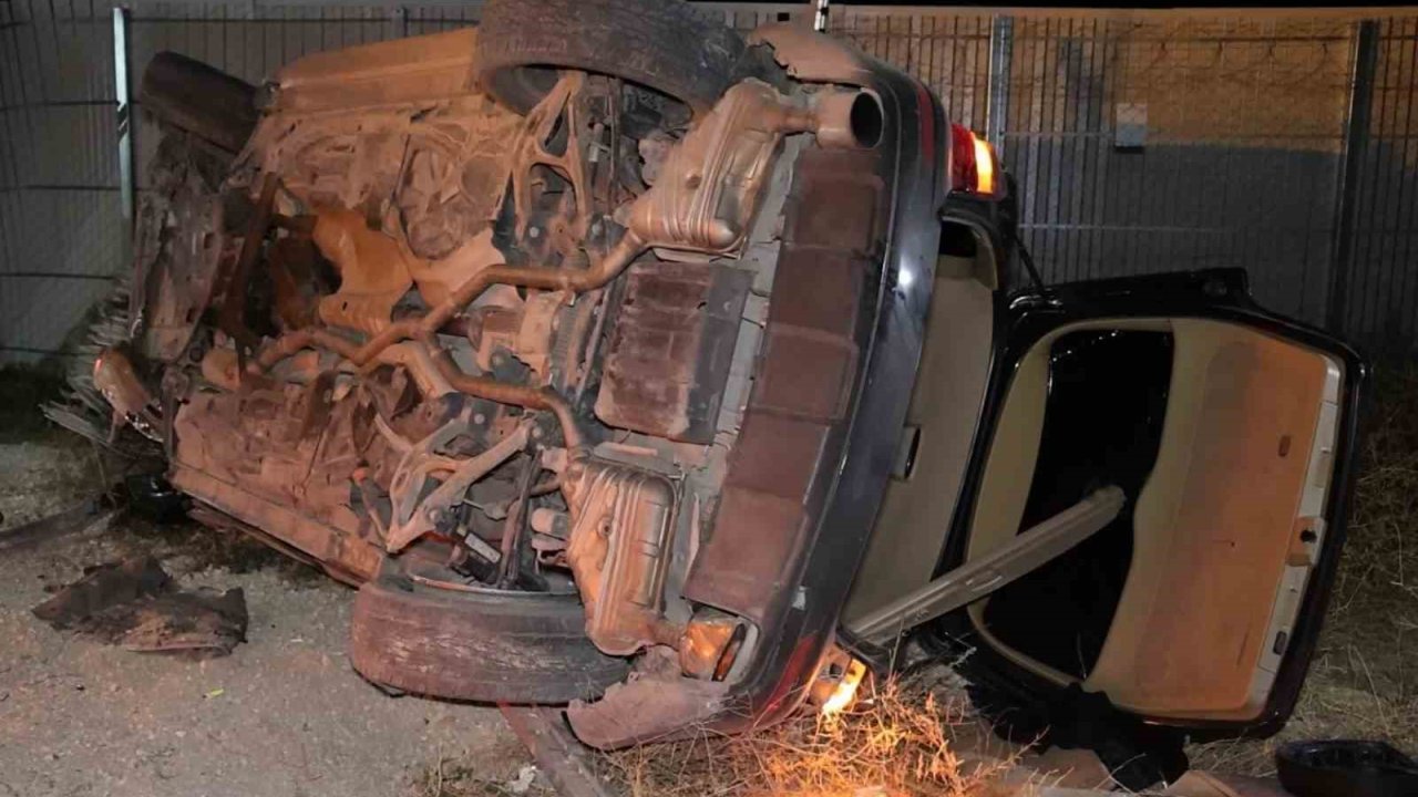 Alkollü Sürücünün Otomobili Gurbetçi Ailenin Aracına Çarpıp Takla Attı: 3 Yaralı