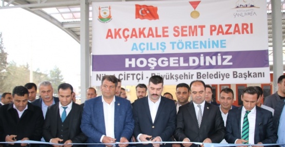 Akçakale’de semt pazarının açılışı gerçekleştirildi