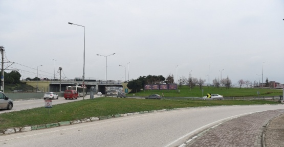 Gül Kavşağı’na ilave yol ve geçit