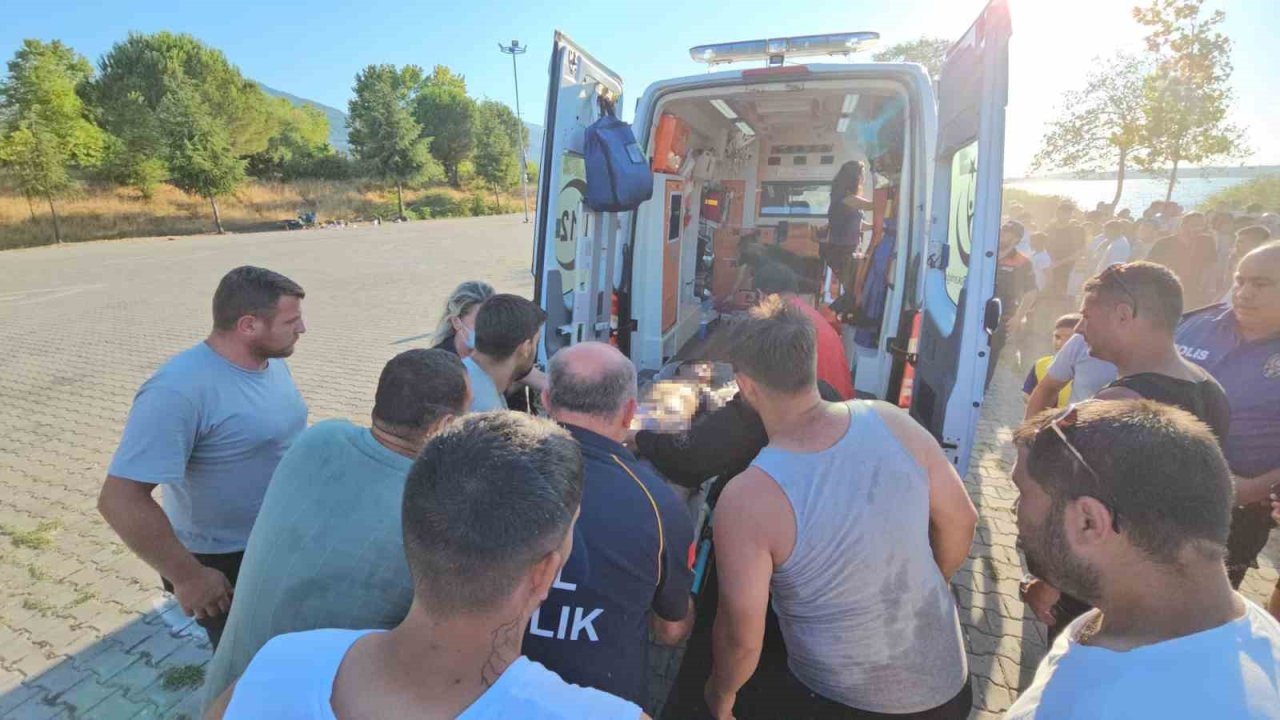 Serinlemek İçin Göle Giren Çocuk 14 Yaşındaki Boğuldu