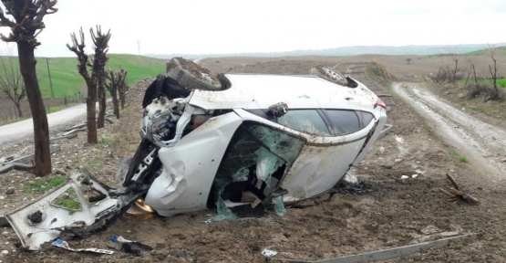 Otomobil yoldan çıktı: 1 Yaralı