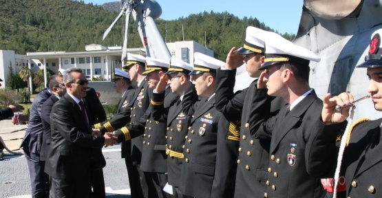 Askeri gemiler Çanakkale zaferi için seyre çıktı